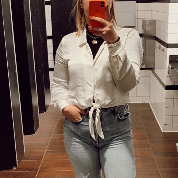 Wilfred Tie Front Top - Picture 4 of 5